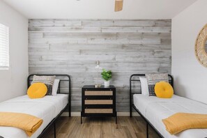 3 bedrooms, travel crib, free WiFi, bed sheets