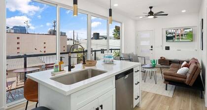 Home Run! Walk to Chase Field | 2BR Summer Stay in Downtown PHX