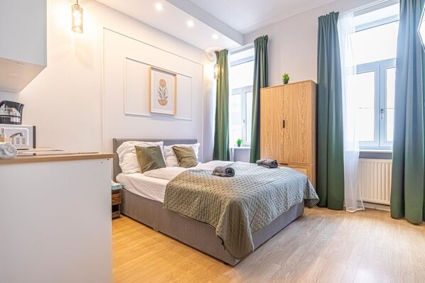 1 bedroom, WiFi, bed sheets