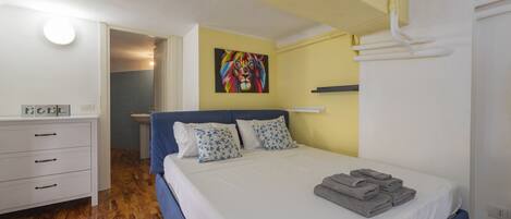 1 makuuhuone, silitysrauta/-lauta, vauvan matkasänky, ilmainen Wi-Fi