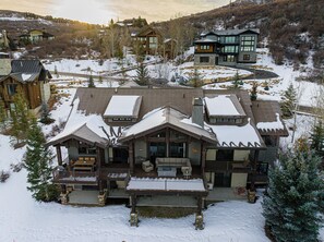 Exterior - Luxury Ski Home in Park City 30+Day Hot Tub at Chatham Hills Retreat (Park City)