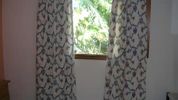 1 quarto, Wi-Fi de cortesia, roupa de cama