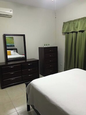 3 habitaciones, wifi y ropa de cama