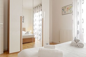 1 chambre, fer et planche à repasser, Wi-Fi, literie fournie