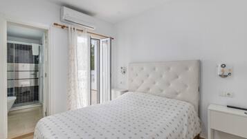 1 chambre, Wi-Fi gratuit, draps fournis