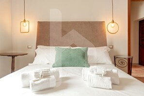 1 bedroom, iron/ironing board, WiFi, bed sheets - Homiday- Casa Oriana- Apt Giraffe (Pisa)