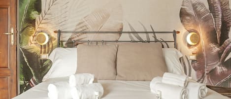 1 habitación, tabla de planchar con plancha, wifi y ropa de cama