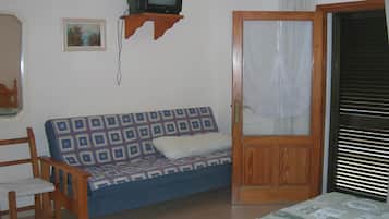 1 quarto, Wi-Fi de cortesia, roupa de cama