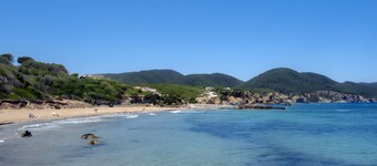 Room 'Doble - 6' with Mountain View, Wi-Fi and Air Conditioning