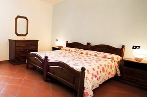 1 makuuhuone, silitysrauta/-lauta, ilmainen Wi-Fi, vuodevaatteet