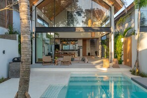 Piscina externa