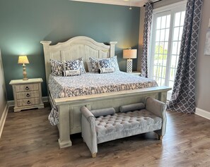 5 bedrooms, Internet, bed sheets