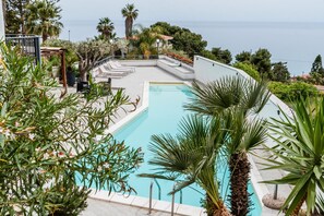 Pool - Villa 'Al Tramonto Vista Mare' with Sea View, Wi-Fi and Air Conditioning (Licata)