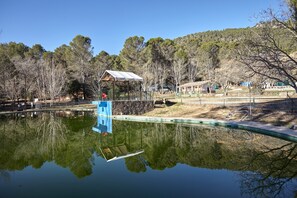 Pool - Country House 'Cabaña De Madera 4' with Mountain View, Shared Pool and Air Conditioning (Hornos)