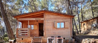 Country House 'Cabaña 1' with Mountain View, Shared Pool and Air Conditioning