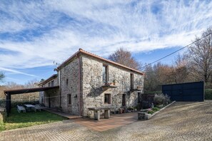 Exterior - Rural House 'Chan Da Ra' with Mountain Views, Private Pool and Private Terrace (A Lama)