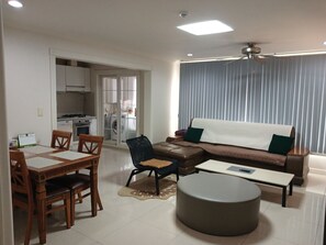 Smart TV, video library