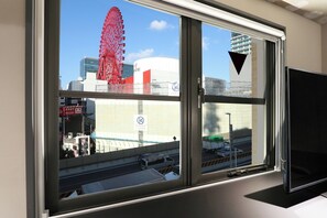 City view - TONES OSAKA (Osaka)