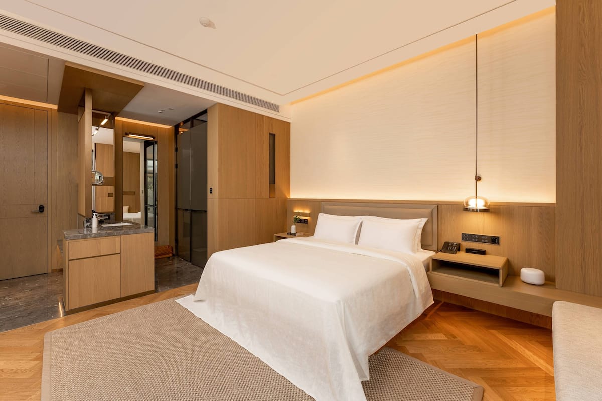 Classic Double Room, Courtyard View