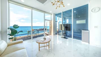 Phòng cơ bản, 2 phòng ngủ (Room 201) | 1 phòng ngủ, truy cập Internet không dây miễn phí