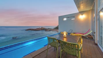 Basic Room, 2 Bedrooms (Room 201) | 1 bedroom, WiFi (free)