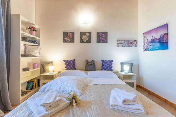 3 camere, ferro/asse da stiro, Wi-Fi gratuito, lenzuola