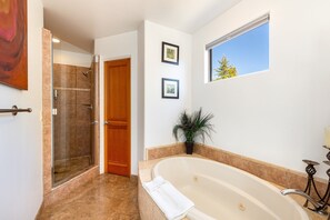 Shower, jetted tub, hair dryer, towels