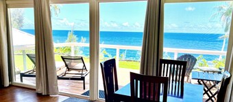 Oceanfront "Treehouse" at Hakalau cliffs