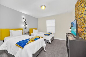 4 habitaciones, tabla de planchar con plancha, internet y ropa de cama 