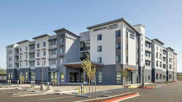 Pemandangan dari hartanah