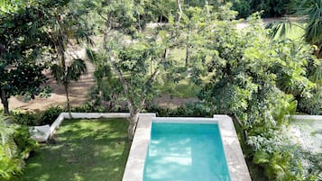 Alberca al aire libre