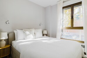 2 chambres, fer et planche Ă repasser, Wi-Fi, draps fournis