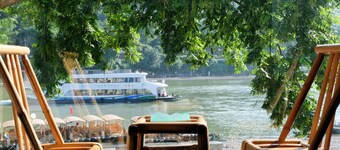 yangshuo liutong hotel