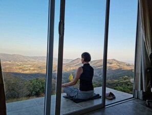 Interior - Unique panoramic views in Ixtapan de la Sal (pet friendly)  (Ixtapan de la Sal)