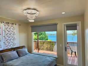 3 bedrooms, iron/ironing board, free WiFi, bed sheets - Waterfront Home in Bodega Bay! 3Beds, 2Baths & panoramic ocean views. (Bodega Bay)