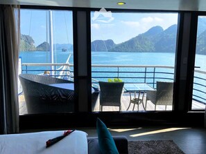 Superior Room, Balcony, Bay View | Balcony - Verdure Lotus Classic Cruise on Lan Ha Bay (Ha Long)