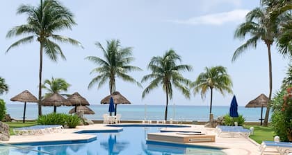 Beach Front Luxury condo