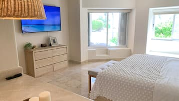 Luxury Condo, Beach View, Beachfront | 2 bedrooms, blackout drapes, iron/ironing board, free WiFi