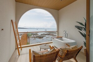 Recharge Room | 露台/庭院