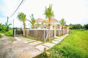 Fachada da propriedade