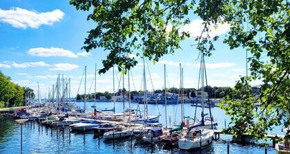 Große Ferienwohnung mit traumhaftem Hafenblick von "Momentic" - Luxus-Appartment