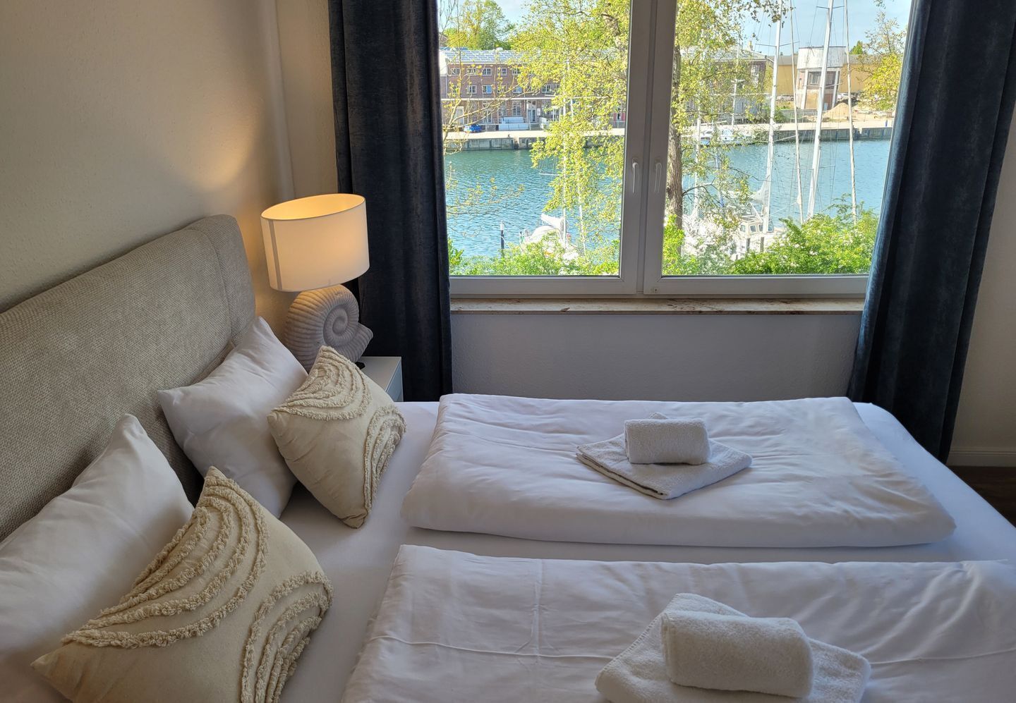 4 chambres, bureau, fer et planche à repasser, Wi-Fi