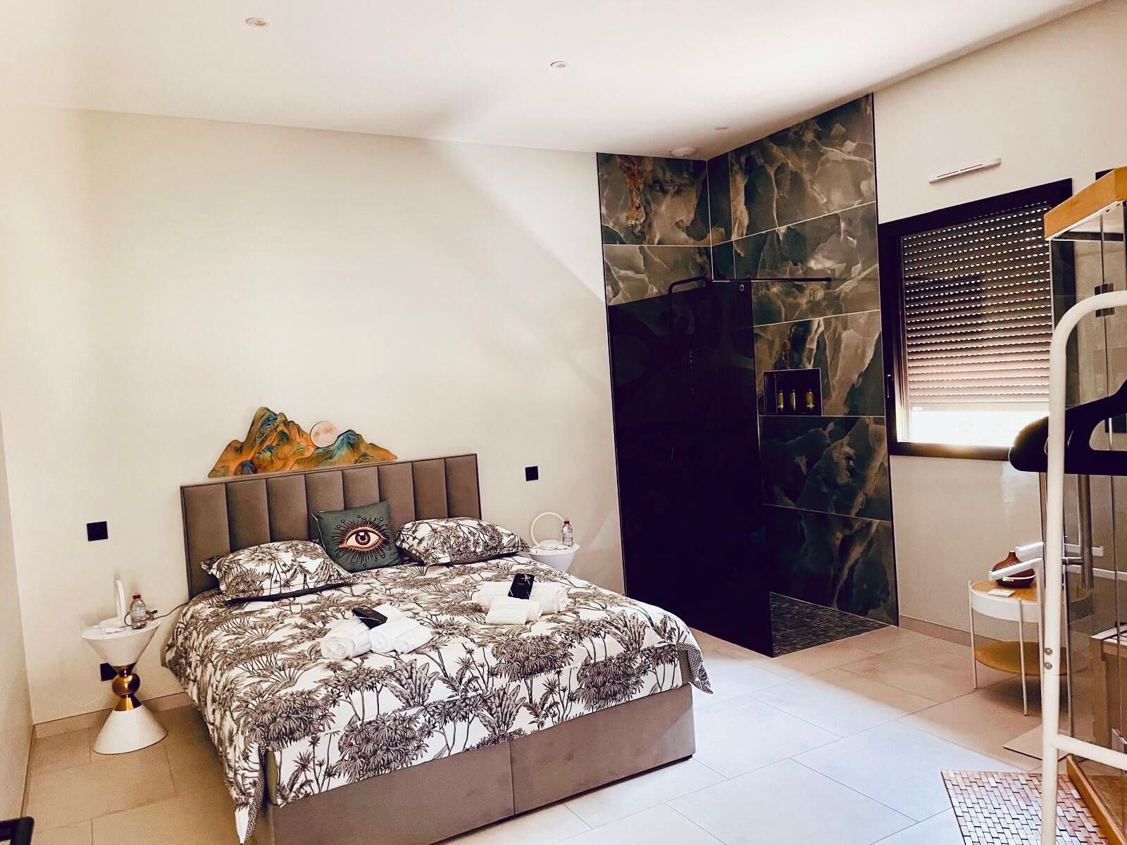 2 chambres, bureau, Wi-Fi gratuit, draps fournis