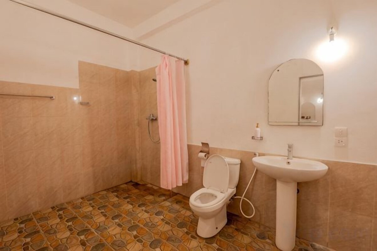 Basic Double Room With Lake View