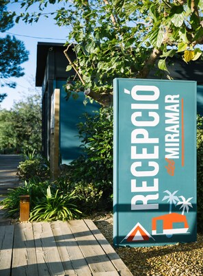 Classic House, 2 Bedrooms | View from property - Mobile Home With Parking (Mont-roig del Camp)