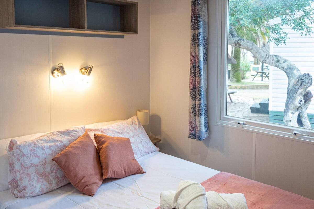 Luxury-Haus, 2 Schlafzimmer | 15 Schlafzimmer, individuell eingerichtet, Bettwäsche