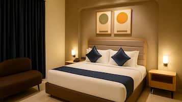 Schreibtisch, laptopgeeigneter Arbeitsplatz, kostenloses WLAN