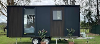 Petama by Tiny Away S