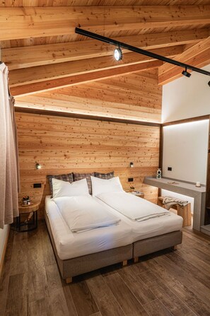 3 habitaciones y ropa de cama 