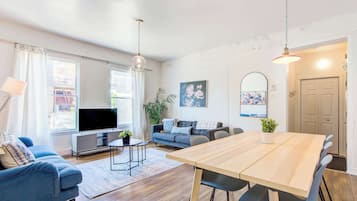 Télévision, espaces bureaux